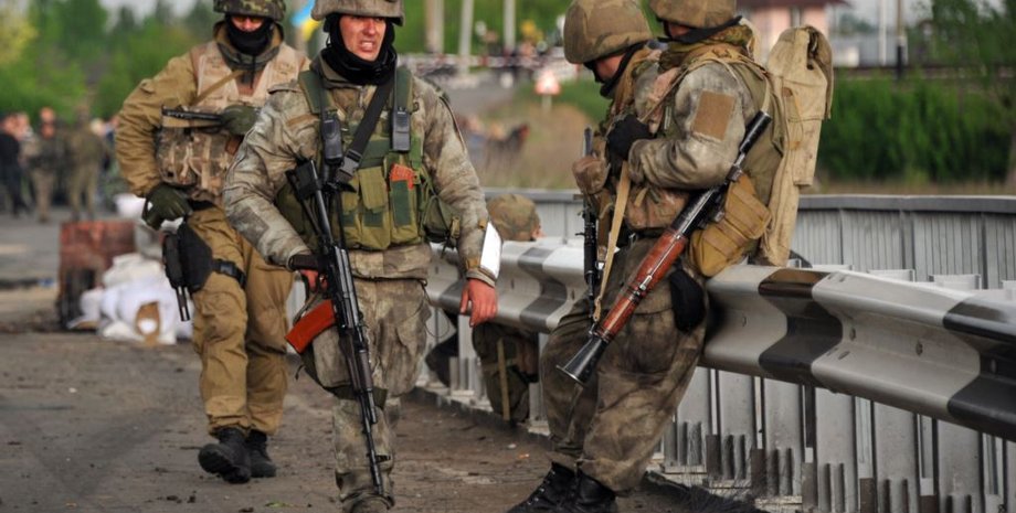 Бой в зоне АТО / Фото: штаб АТО