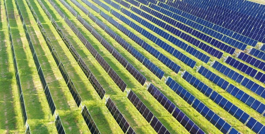 Сонячні панелі сонячна електростанція сонячна електростанція сонячні батареї