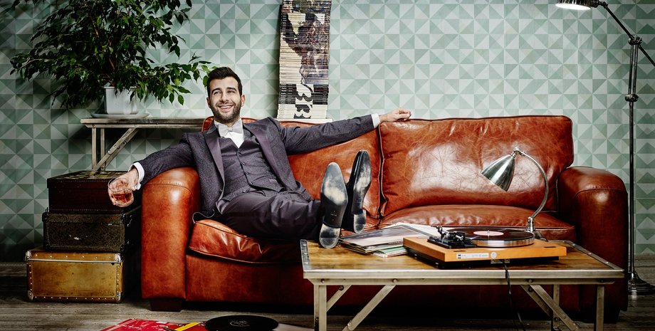 иван ургант, недвижимость, квартира, дом, москва сити, ведущий