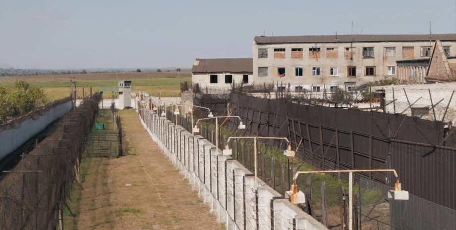 де утримують полонених все