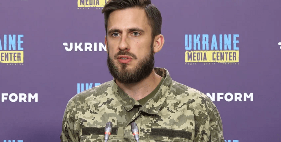 Спикер Интернационального легиона Дамьен Магру, Интернациональный легион в составе ВСУ, иностранные добровольцы