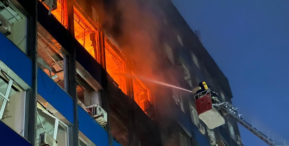 РФ дважды ударила КАБ по Запорожью РФ дважды ударила КАБ по Запорожью