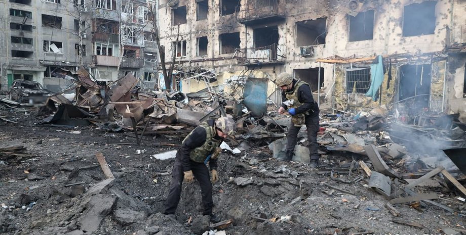 Доброполье, пожар, обстрел, пожарные, фото