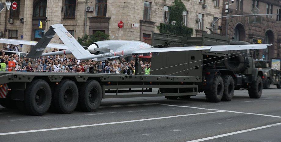 Bayraktar TB2 на параде