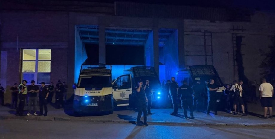 работники ТЦК в Виннице протест