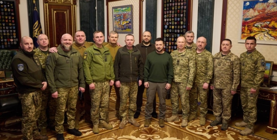 новое военное командование ВСУ, кадровые военные, Генштаб, заместители, командующие