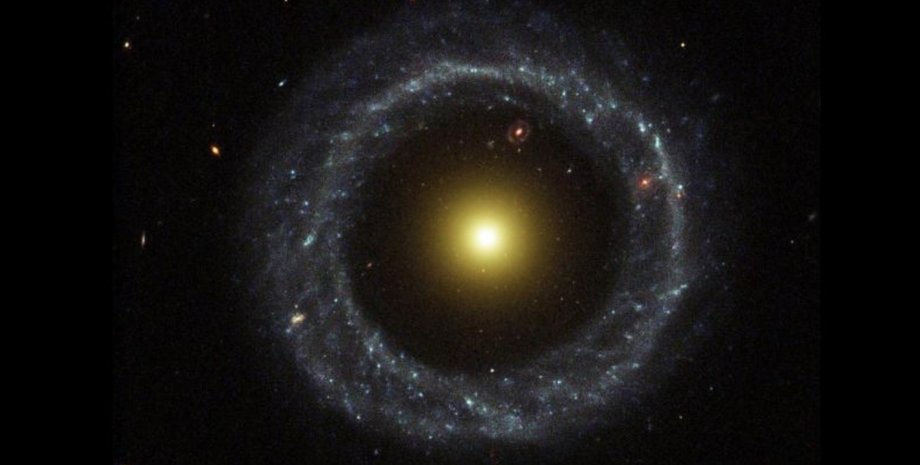 Об'єкт Хога П'ять загадок космосу, які поки що не розгадали астрономи (фото)0