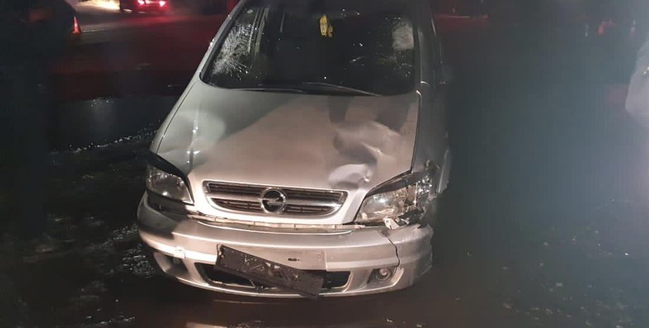 машина, место ДТП, закарпатье