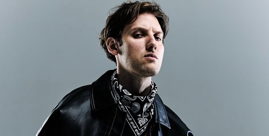 Сын Коляденко имеет бронь