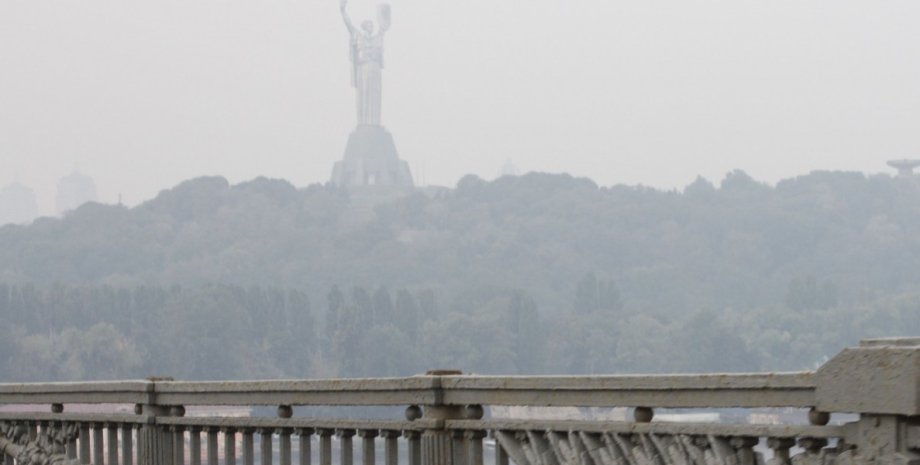 Смог над Киевом / Фото: obozrevatel.com