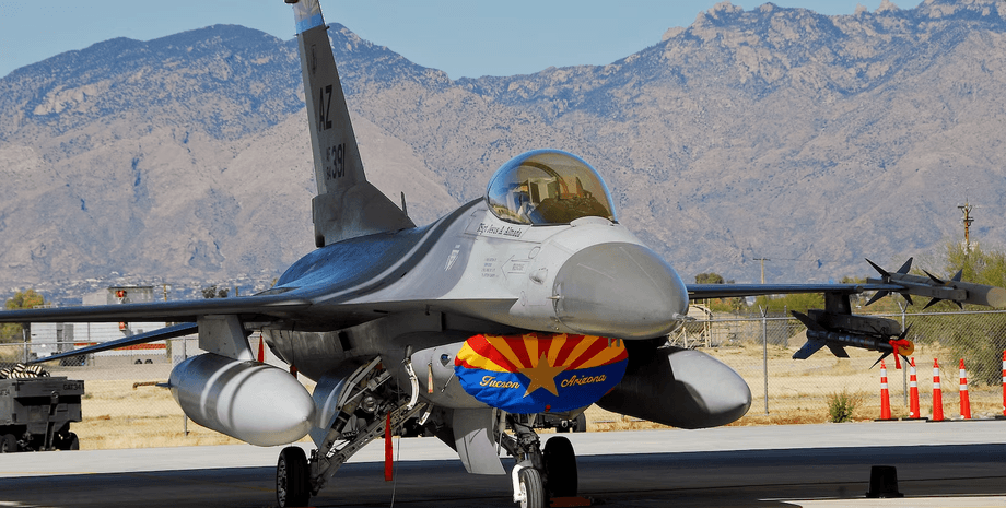 винищувачі F-16