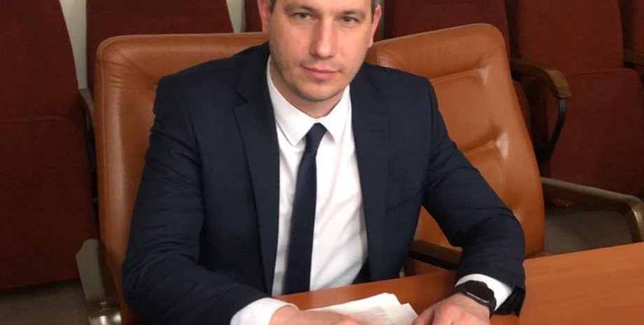 Максим Денщік, Денщік