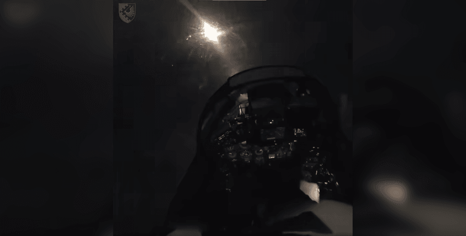 МиГ-29 сбил Шахед, истребитель МиГ-29, борт МиГ-29, массированная атака, уничтожение шахеда