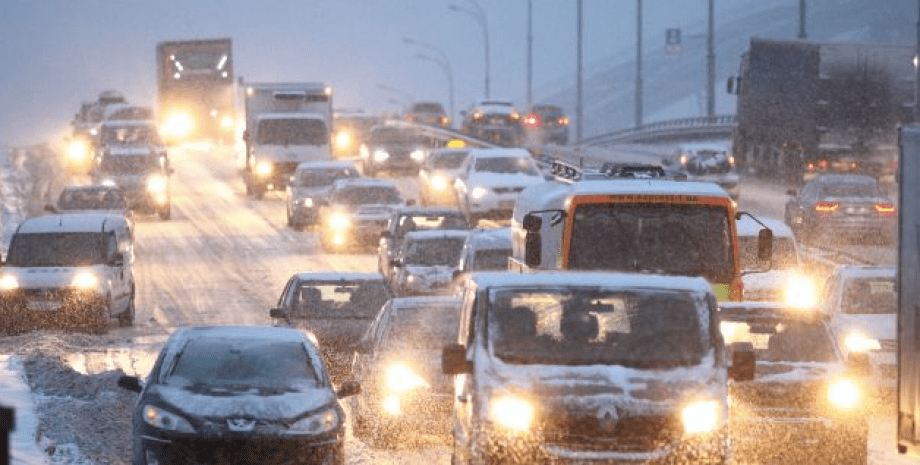 затори, снігопад, київ, автомобілі, рух, транспорт, негода в києві лютий 2021