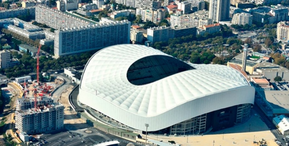 Пьер-Эмерик Обамеянг