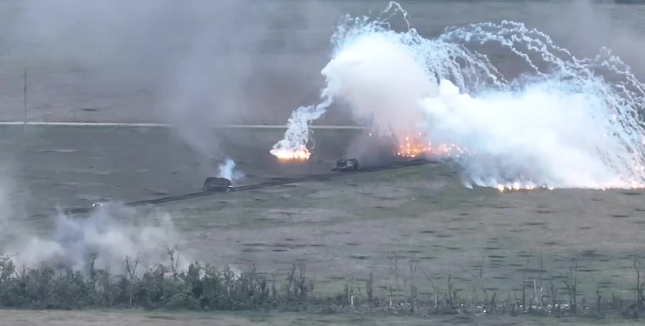 російські танки сараї, танк-сарай, танк-черепаха, атака під красногорівкою