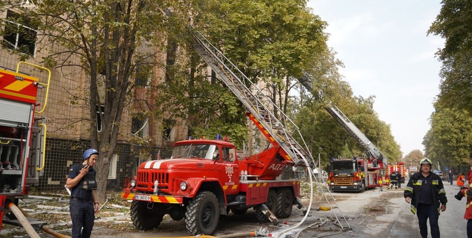 Ликвидация последствий российского обстрела, обстрел полтавы, полтава обстрел