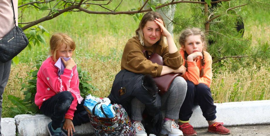 Эвакуация в Харьковской области, фото