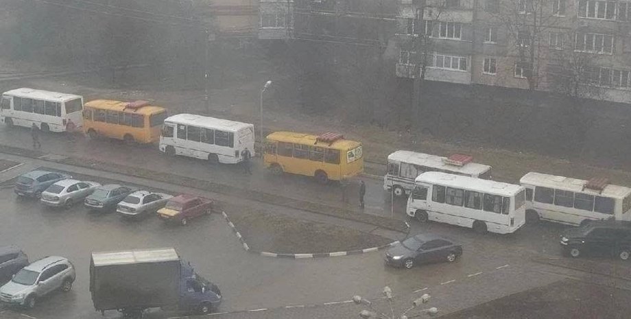 автобусы в донецке