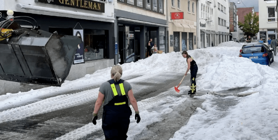 германия снег, град, сугробы, уборка снега, снегоуборочная техника