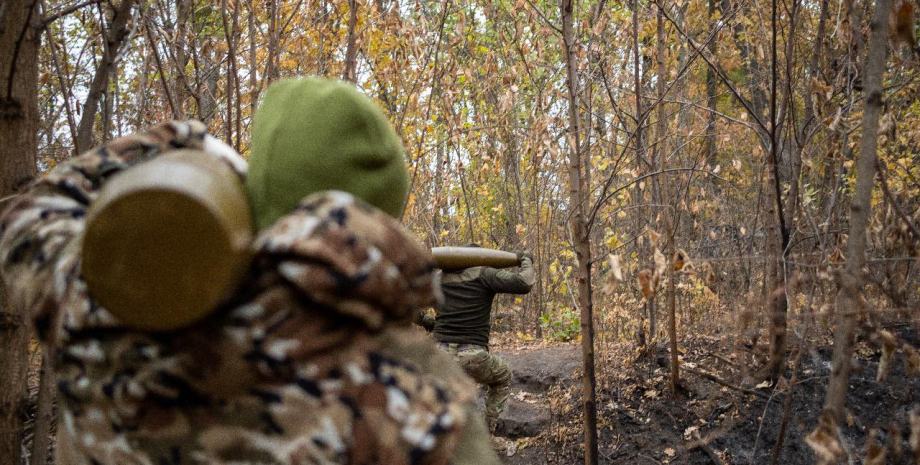 Selon le combat du 92e Oshbr Yuriy Fedorenko, les défenseurs ukrainiens continue...