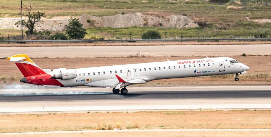 Пассажир выбежал из самолета после звонка от любимой, курьезы на борту, Италия, приколы, скандалы, интересные истории, любовь, отношения