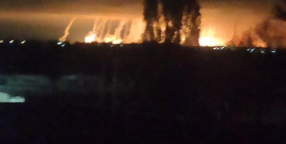 Обстрел, Павлоград, Днепропетровская область, склад топлива, химзавод, экологическая катастрофа