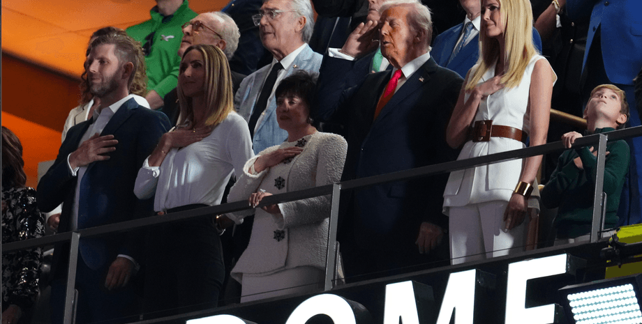 Дональд Трамп, супербоул 2025, иванка трамп, эрик трамп, дочь дональда трампа, сын дональда трампа
