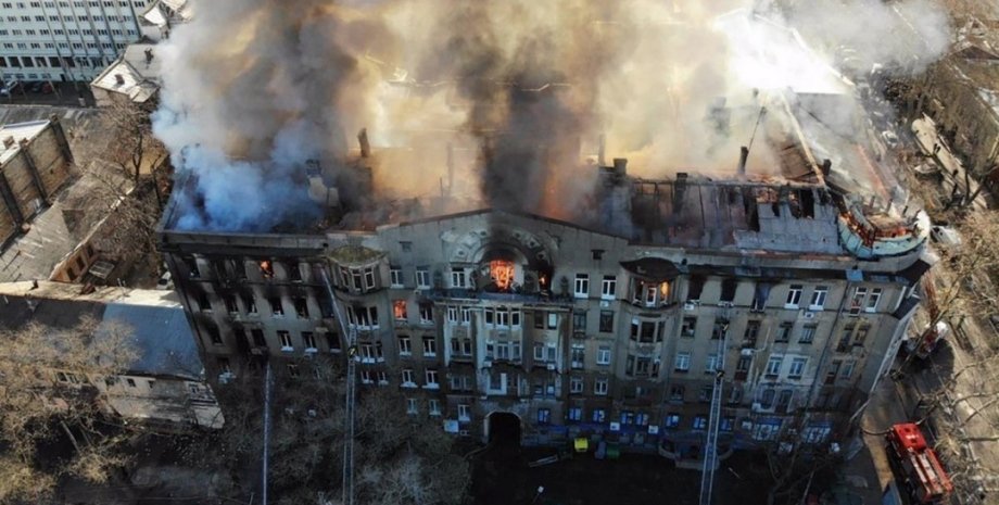 Пожар в колледже в Одессе / Фото: Delo.ua