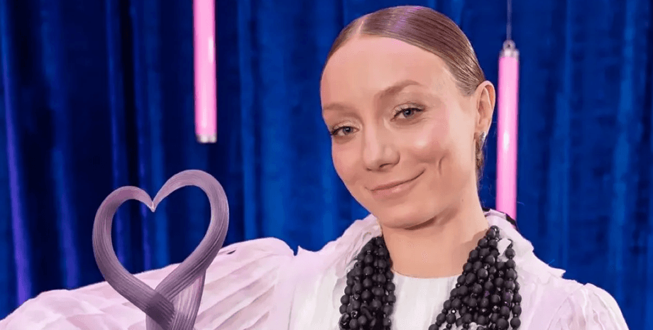 Leléka, артистка