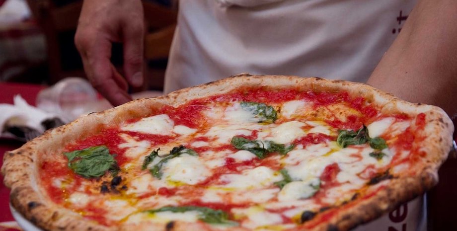 Домашняя пицца "Маргарита", пицца, домашняя пицца, рецепт теста для пиццы, пицца рецепт