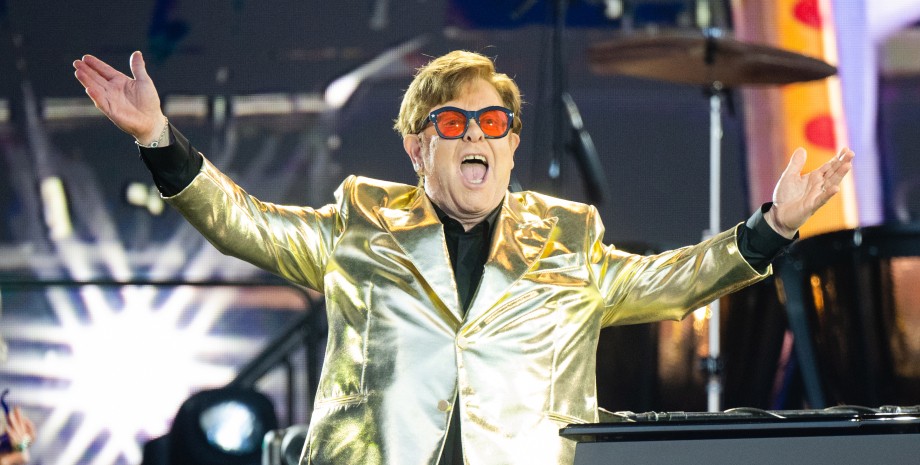 Елтон Джон Елтон Джон, падіння, травма