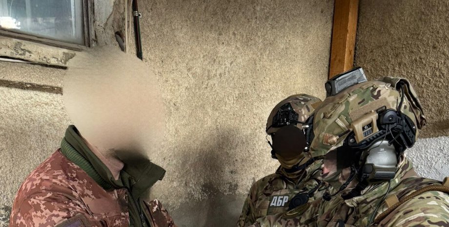 Военнослужащий ТЦК во время задержания ГБР во время задержания фото военнослужащего ТЦК во время задержания ГБР