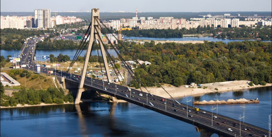 Московский мост / Фото из открытого источника