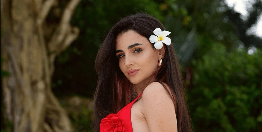 Анна Тринчер