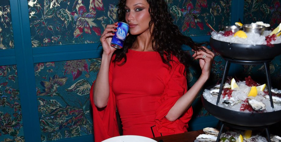 Белла Хадид, Белла Хадид болезнь лайма, Белла Хадид вернулась к съемкам, болезнь лайма