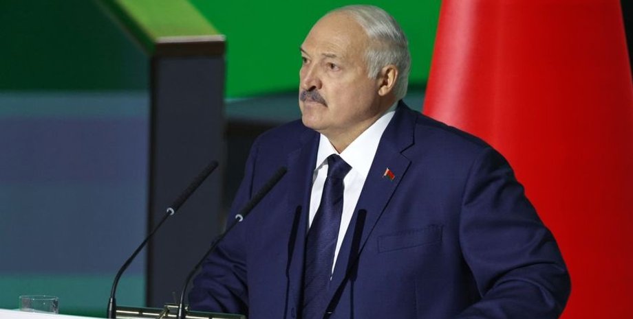 Александр Лукашенко заявил о разворачивании "Орешника" в Беларуси