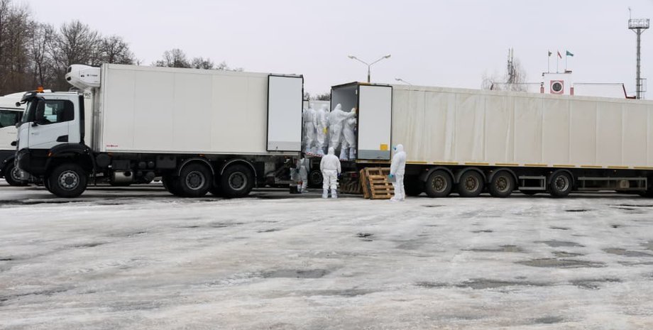 Росія повернула Україні 1000 тіл військовослужбовців