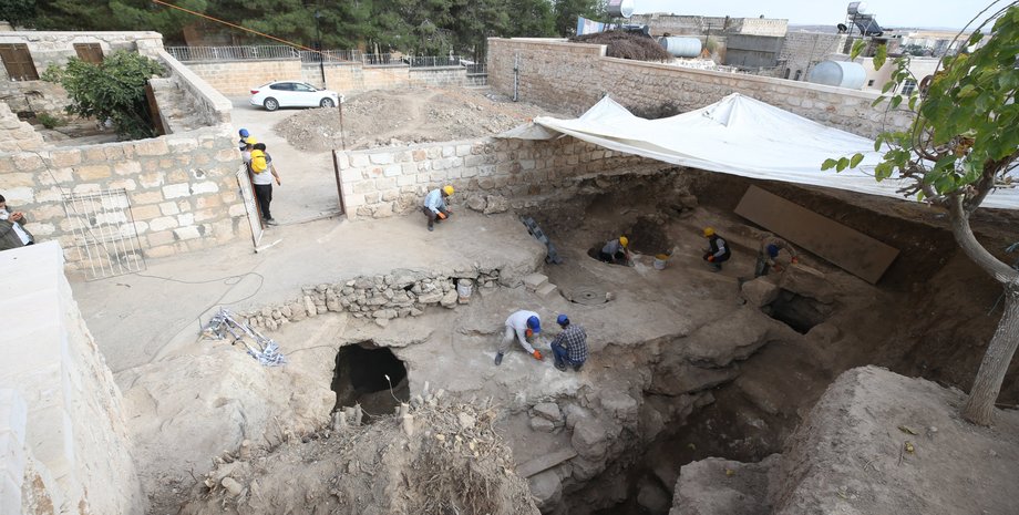 подземный город, люди, раскопки, фото