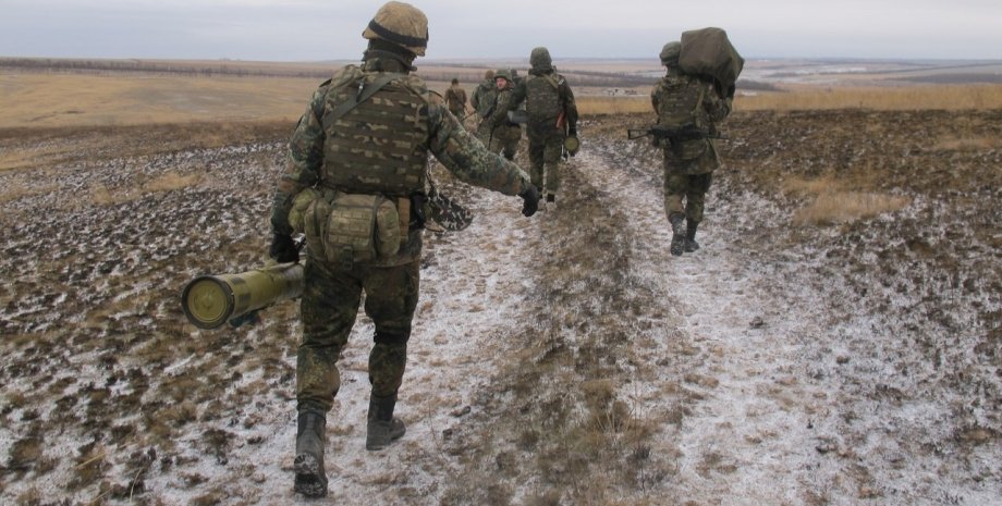 Бойцы АТО в Донбассе / Фото пресс-центра полка "Азов"