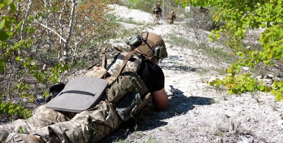 Ukrajinská armáda vstoupila do ruských zákopů a vyčistila je z nepřítele jižně o...