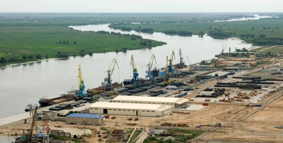 БпЛА атаковали порт "Оля" атака на порт Оля