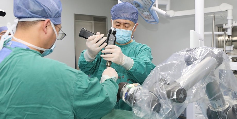 операция, китай, врачи, єндоскопическая операция