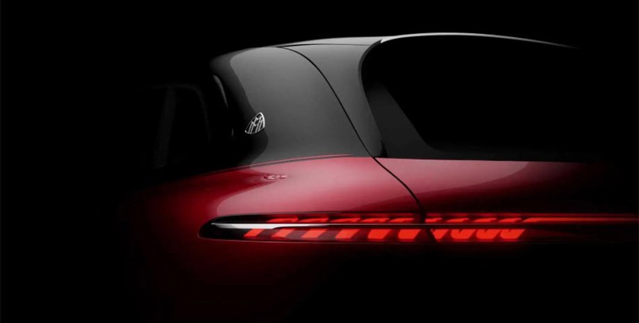 Первое фото электрического Mercedes-Maybach