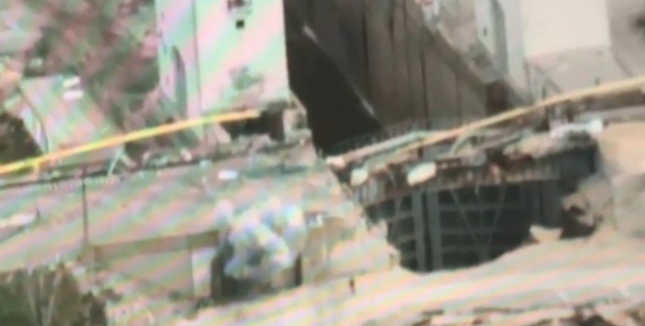 Каховская ГЭС, взрыв