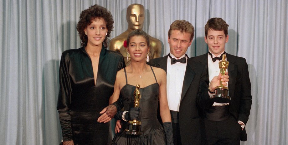 айрін кара, ірен кара, танець спалах, сцена з відром, Flashdance, What a Feeling, Fame