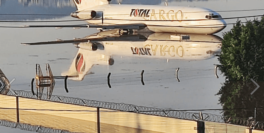 аэропорт в Бразилии ушел под воду, наводнение в Бразилии, Порту-Алегри, стихия