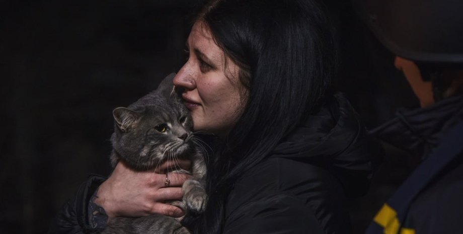 Кота достали ночью 18 февраля во время разбора завалов частного дома