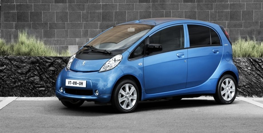 Peugeot, Peugeot iOn, Авто, Автомобілі, Електрокар, Електромобілі, Вживані авто, Україна, Українці, Фото