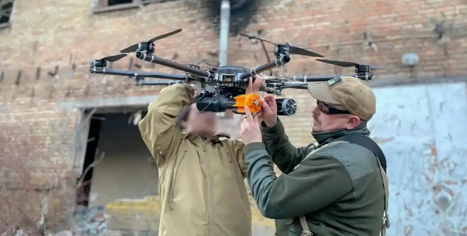 дрон R18, БПЛА R18